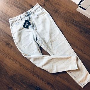 nwt misguided riot mom jeans size 8